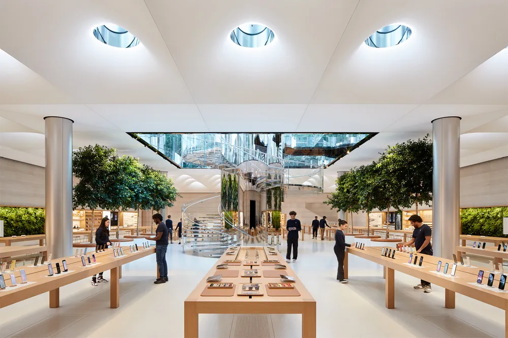 Apple Store App: Fast Way to Buy Tech on the Go