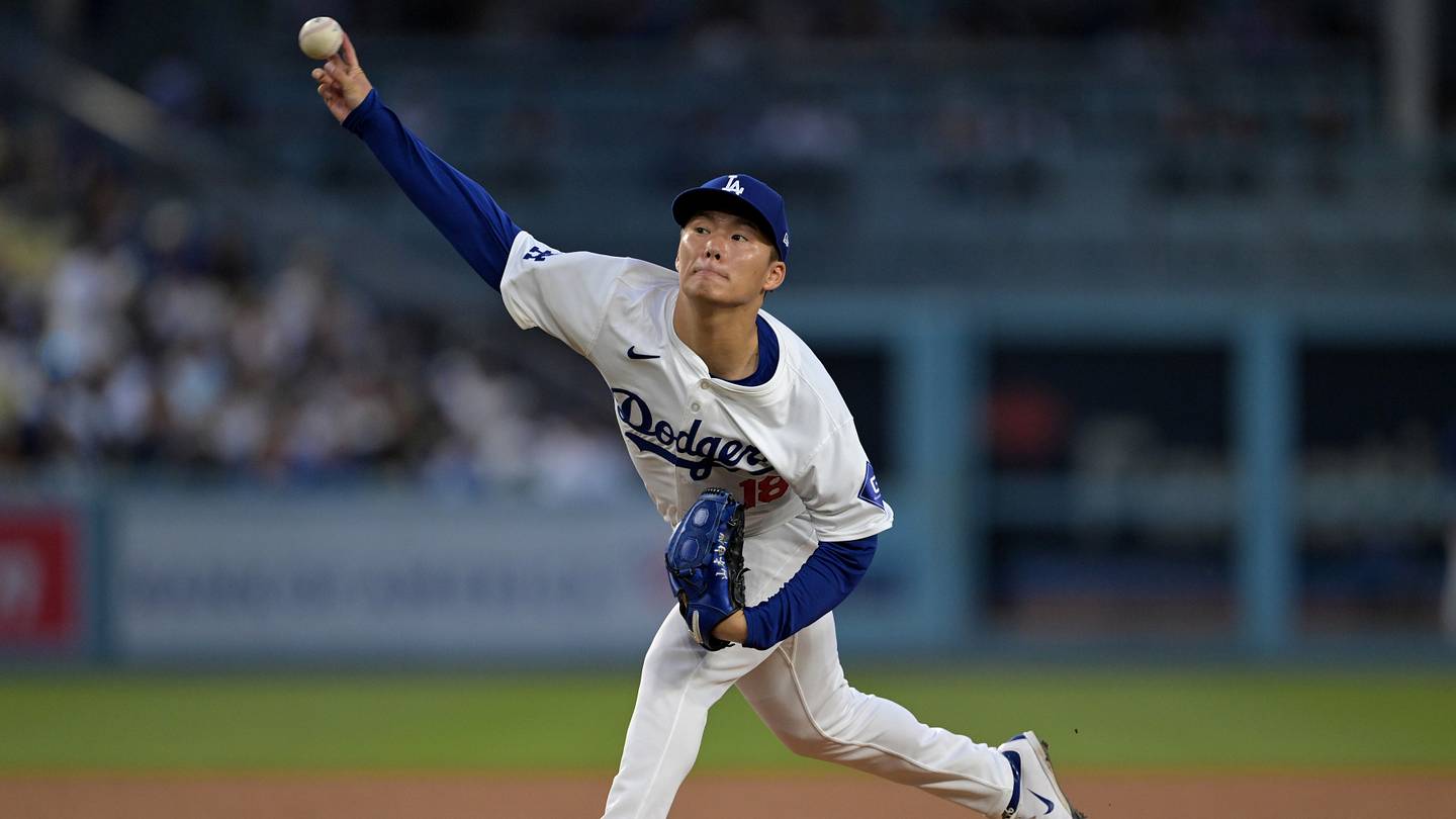 Dodgers Welcome Reds to UNIQLO Field for Three-Game Series